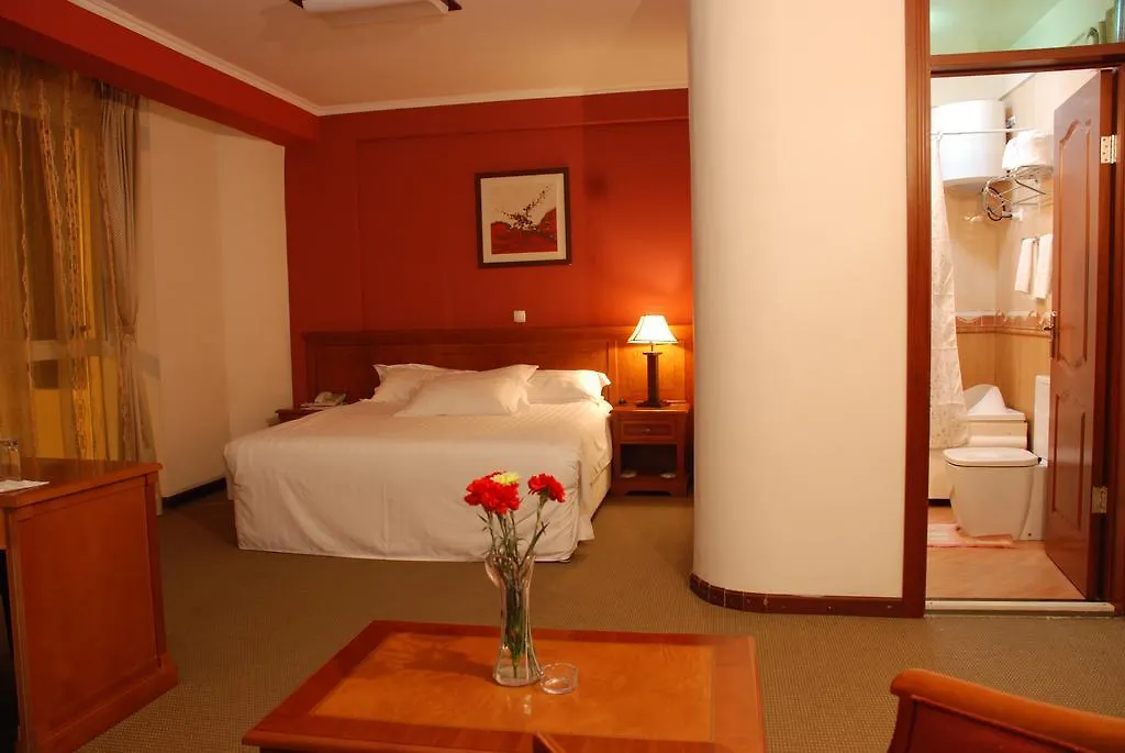 Adot Tinna Hotel Addis Abeba