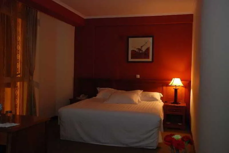 Adot Tinna Hotel Addis Abeba