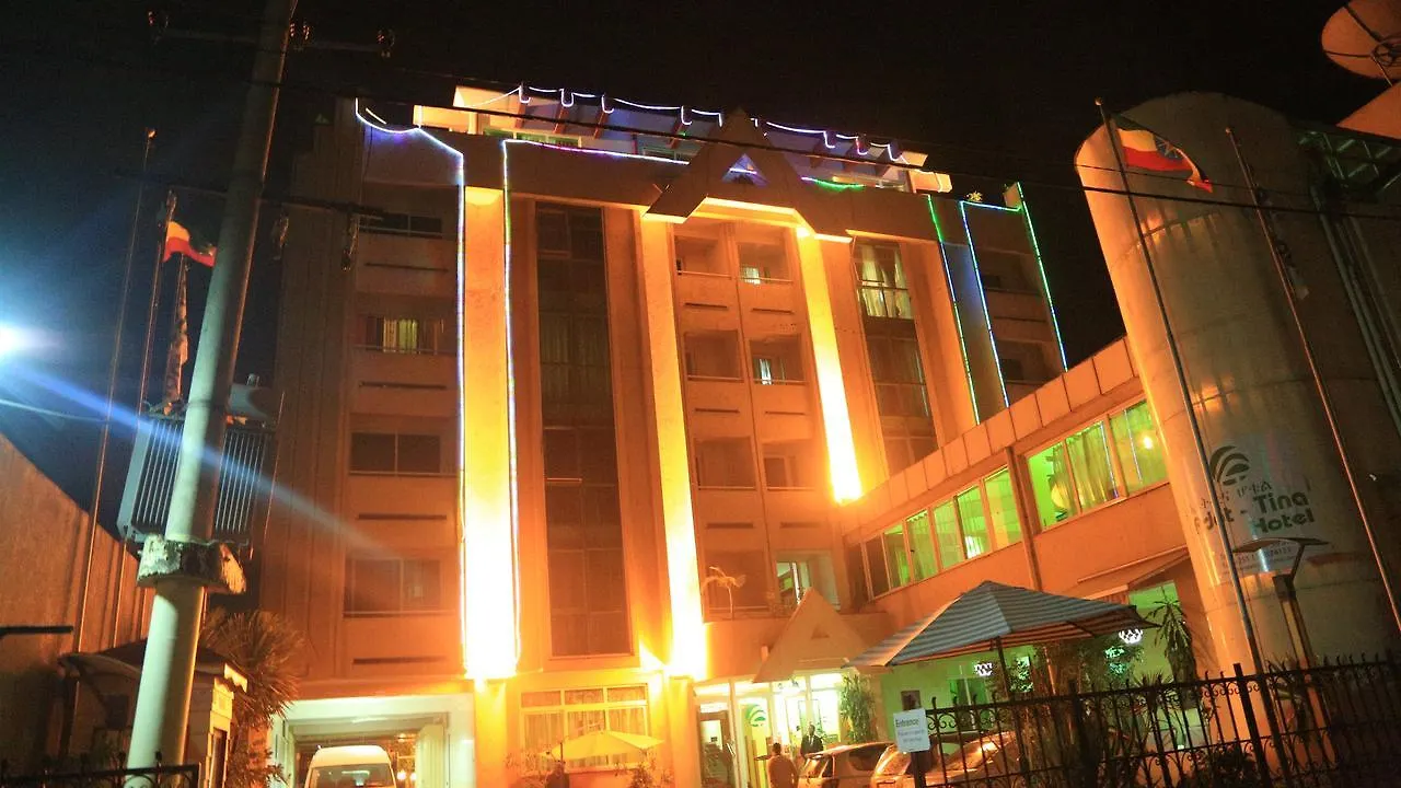 ***  Adot Tinna Hotel Addis Abeba Etiopia