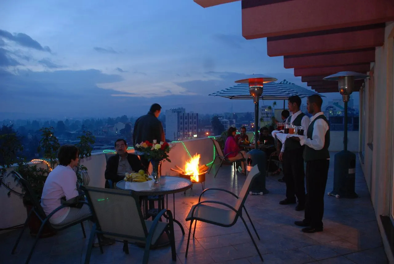 Adot Tinna Hotel Addis Abeba
