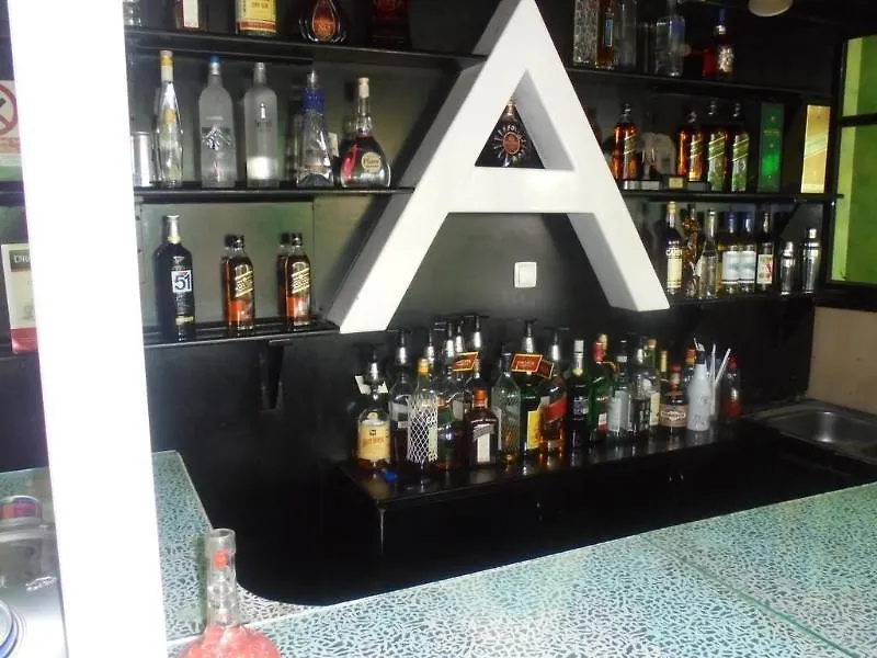 ***  Adot Tinna Hotel Addis Abeba Etiopia